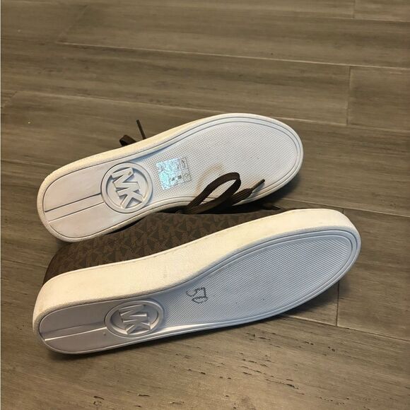 Michael Kors Monogram Logo Lace-Up Sneakers Brown/Gold Size 7.5 - Picture 4 of 9
